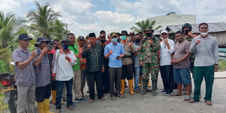 Ada Karlahut di Bangko, Bupati Rohil Langsung Turun Lakukan Pemantauan