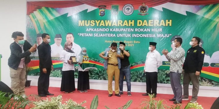 Wabup Sulaiman Buka Musda APKASINDO Rohil