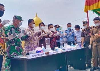 Kejari Rohil Musnahkan Ratusan Barang Bukti Hasil Rampasan Pidana Khusus dan Pidana Umum