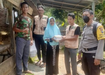 Tak Pernah Lelah Meski Dana Apa Adanya, KSJ Rutin Sedekah Jumat