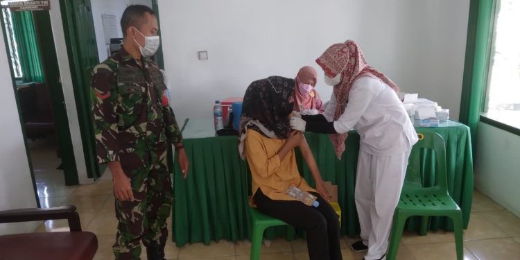 Koramil 03/Bgs Kembali Laksanakan Serbuan Vaksin Dosis II