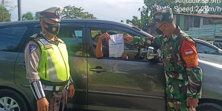 Bersama Polri, Koramil 03/Bgs Sekat Perbatasan Riau-Sumut