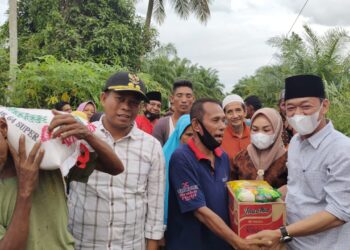 Prihatin, Bupati Rohil Kunjungi Keluarga Korban yang Dimakan Buaya