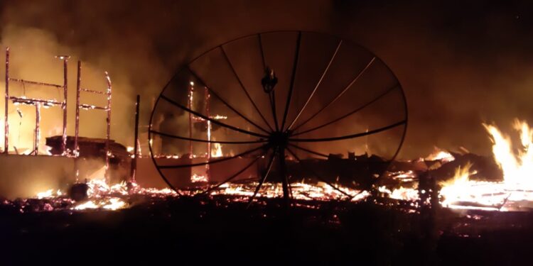 Bakar Sampah Berujung Petaka, Dua Rumah Ludes Dilalap Jago Merah
