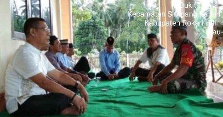 Babinsa Koramil 03/Bgs Dorong Masyarakat Vaksin Booster