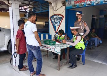 Banyak Pengendara Tak Pakai Helm, Polisi Gelar Razia Rutin