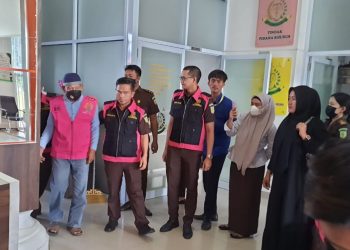 Kejari Rohil Tetapkan Mantan Penghulu Teluk Bano II Jadi Tersangka dan Langsung Ditahan