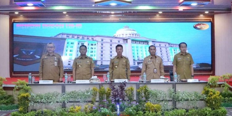 Rapat Bersama Seluruh Penghulu dan Lurah, Bupati Rohil Minta Masalah Tapal Batas Wajib Selesai Bulan Oktober