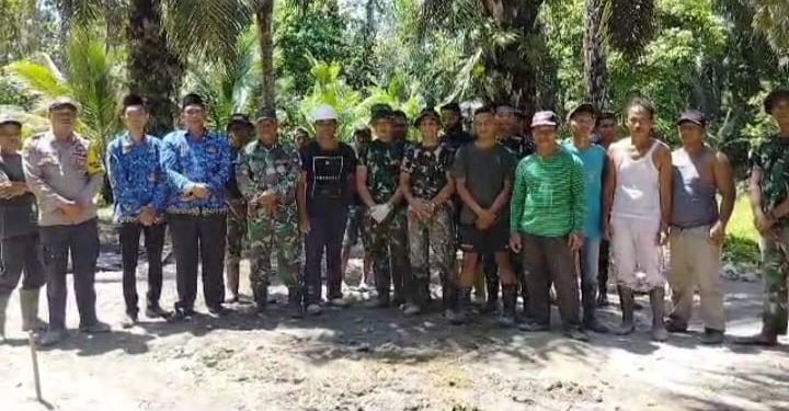 Guru di Bangko Pusako Apresiasi Giat TMMD ke-117 Kodim 0321 Rohil