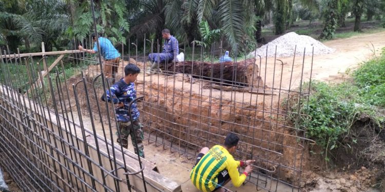 Satgas TMMD Rohil Terus Gesa Pembangunan Box Culvert