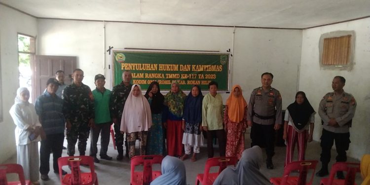 Warga Bangko Sempurna Antusias Ikuti Penyuluhan Hukum Kegiatan TMMD