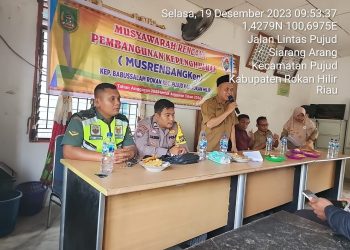Babinsa Koramil 06/TM Hadiri Musrenbang Desa Babusalam Rokan