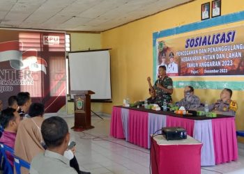 Bersama Upika Pujud, Danramil 06/TM Sosialisasi Karhutla