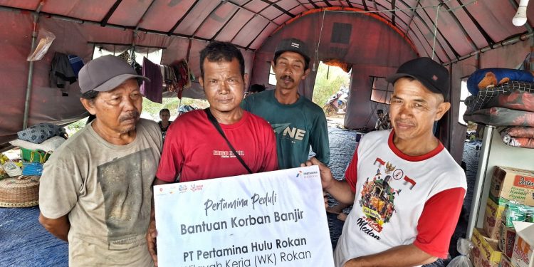 Dapat Bantuan Hingga ke Tenda Pengungsi Banjir, Masyarakat Terharu Kepedulian PHR
