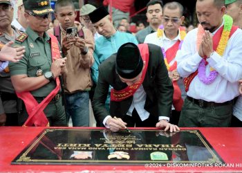 Disambut Meriah Warga, Bupati Rohil resmikan Vihara Setya Kirti di Kota Terapung