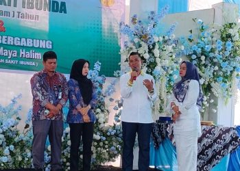 Anniversary ke-6, CEO RS Ibunda Hadiahkan Umrah untuk Staf
