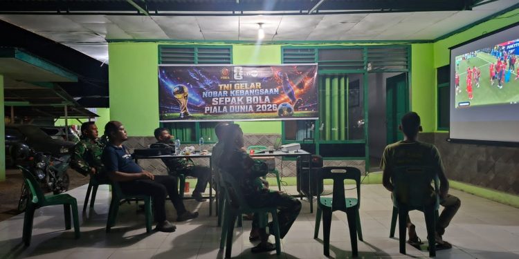 Ciptakan Kebersamaan dengan Warga, Koramil 03/Bagan Sinembah Gelar Nobar Piala Dunia 2026