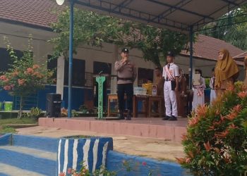 Polsek Bagan Sinembah Jadi Pembina Upacara di SMPN 2 Balai Jaya, Siswa Diingatkan Bahaya Narkoba hingga Balap Liar