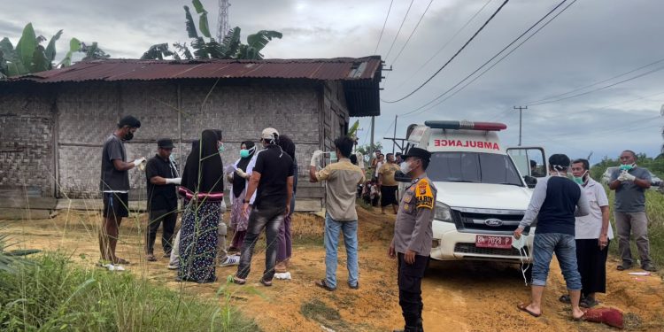 Cium Bau Tak Sedap, Tetangga di Balai Jaya Temukan Pria Lansia Meninggal dalam Rumah